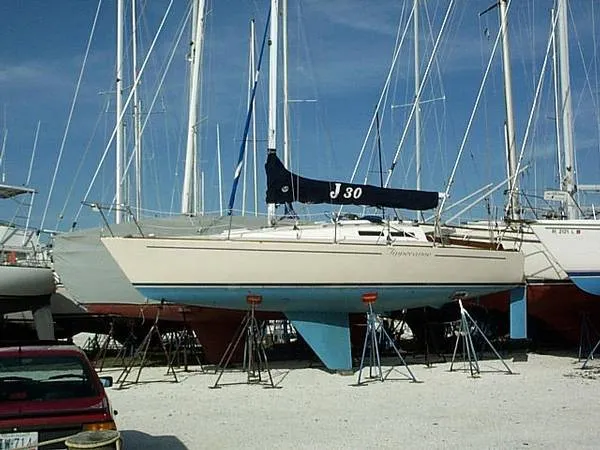 Slide: The Image of J Boats J/30 1982 - 6