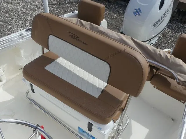 Slide: The Image of Pioneer 180 Islander 2026 - 14