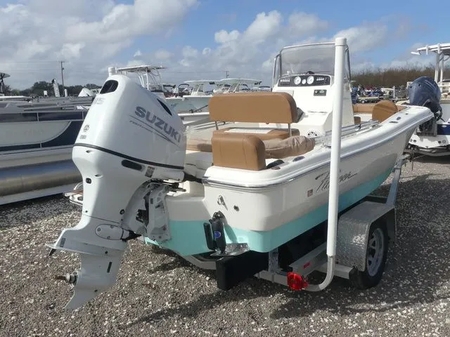 Slide: The Image of Pioneer 180 Islander 2026 - 5