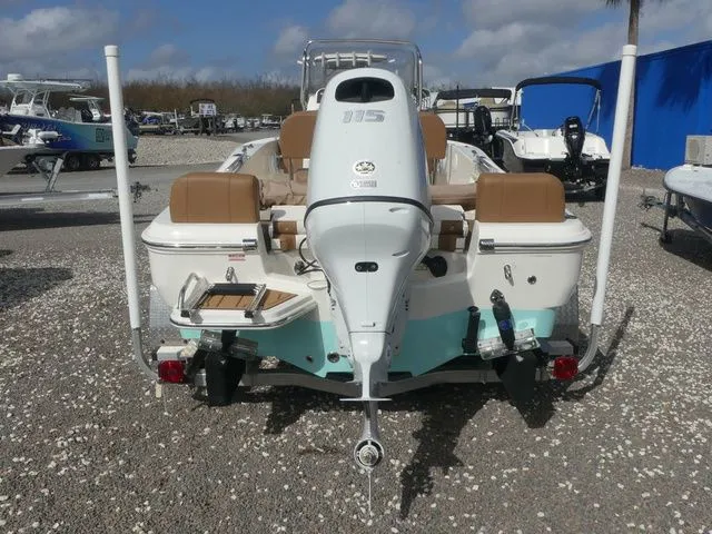 Slide: The Image of Pioneer 180 Islander 2026 - 6