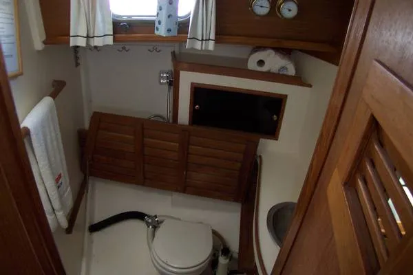 Slide: The Image of Cape Dory Cutter 1987 - 3