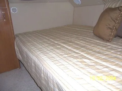 Slide: The Image of Carver Yachts Voyager 2005 - 8