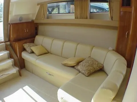 Slide: The Image of Carver Yachts 360 Mariner 2004 - 8