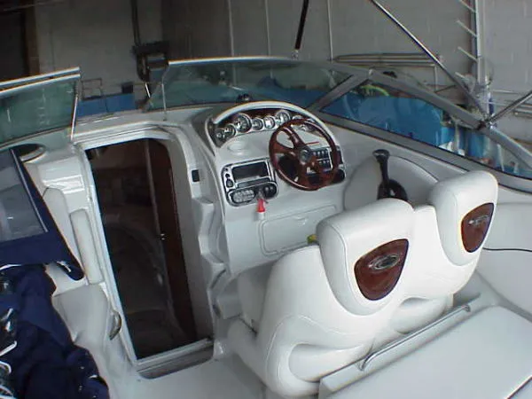 Slide: The Image of Crownline Boats CR 2005 - 3