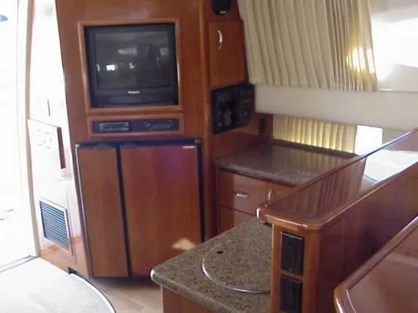 Slide: The Image of Carver Yachts 36 Motor Yacht 2003 - 5