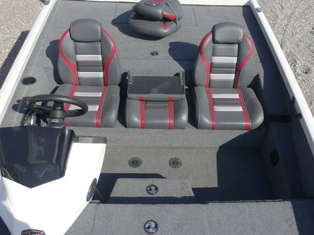 Slide: The Image of Ranger RT198P 2021 - 13