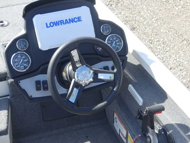 Slide: The Image of Ranger RT198P 2021 - 15