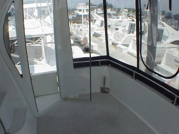 Slide: The Image of Carver Yachts 396 Motor Yacht 2004 - 7