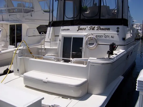 Slide: The Image of Carver Yachts 444 Cockpit Motor Yacht 2004 - 1