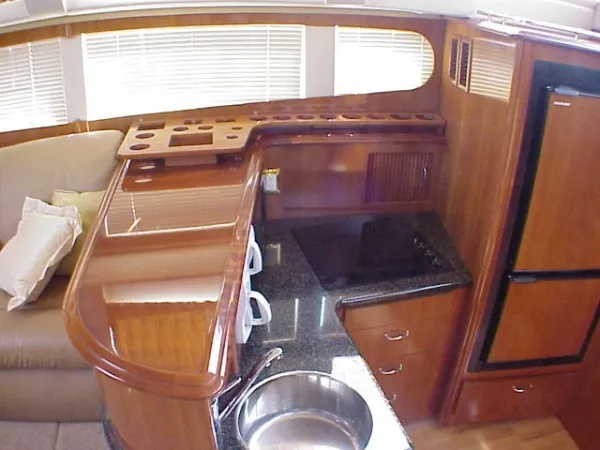 Slide: The Image of Carver Yachts 396 Motor Yacht 2004 - 11