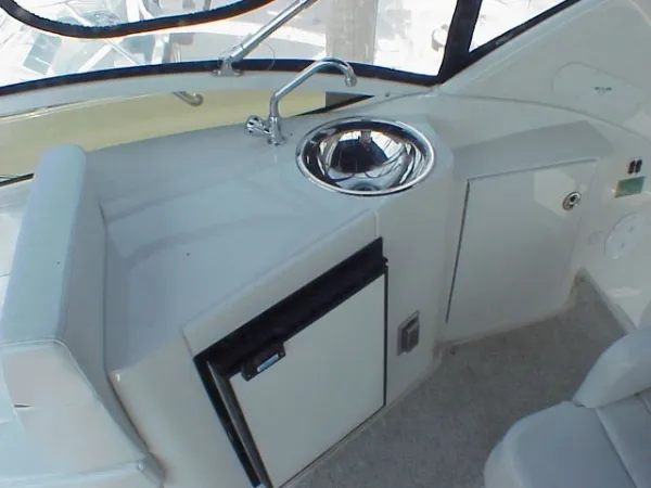Slide: The Image of Carver Yachts 396 Motor Yacht 2004 - 6