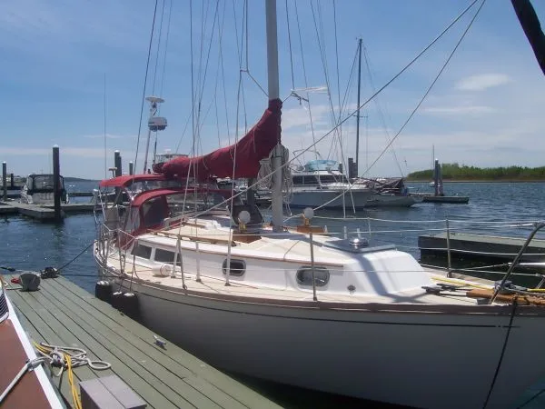 Slide: The Image of Cape Dory 30 MKII 1988 - 11