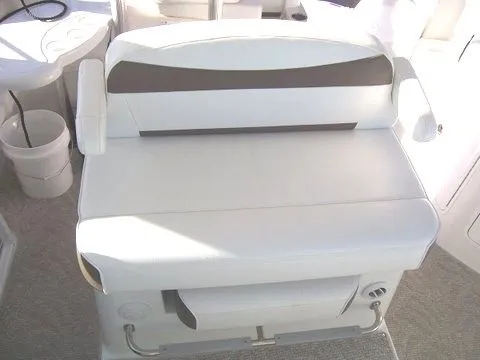 Slide: The Image of Cruisers 39' Sports Coupe 2008 - 3