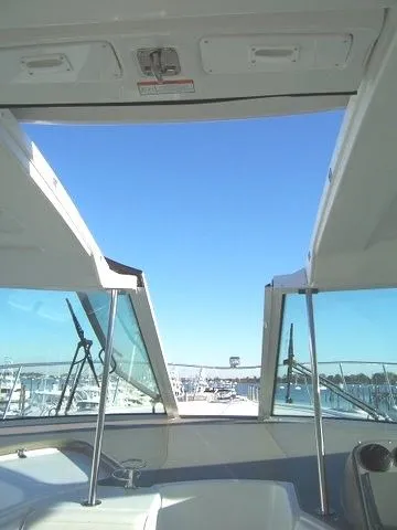 Slide: The Image of Cruisers 39' Sports Coupe 2008 - 4