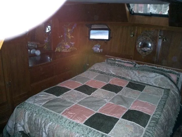 Slide: The Image of Jefferson Yachts, Inc. Aft Cabin Sundeck 1986 - 9
