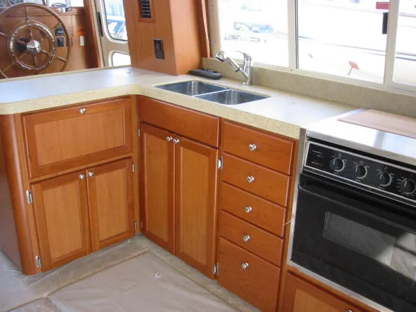 Slide: The Image of Mainship Trawler 2008 - 11