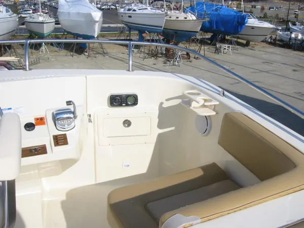 Slide: The Image of Mainship Trawler 2008 - 4