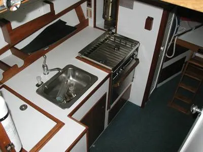 Slide: The Image of Jarvis Newman Cruiser 1986 - 4