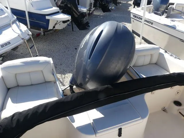 Slide: The Image of Grady-White Freedom 205 2015 - 5