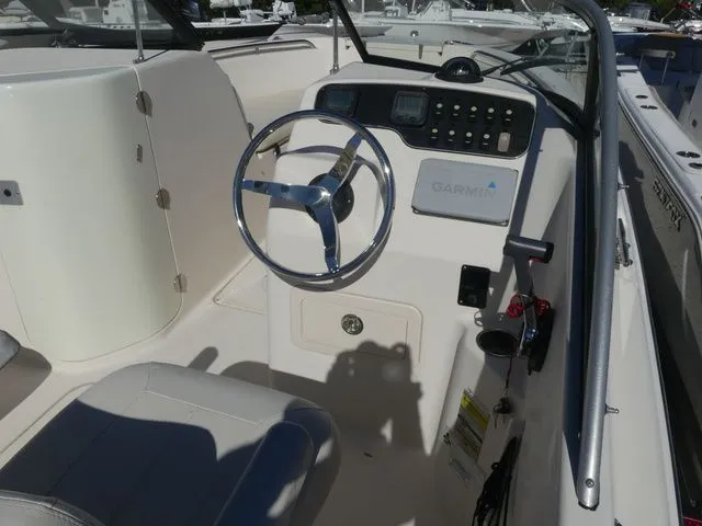 Slide: The Image of Grady-White Freedom 205 2015 - 7