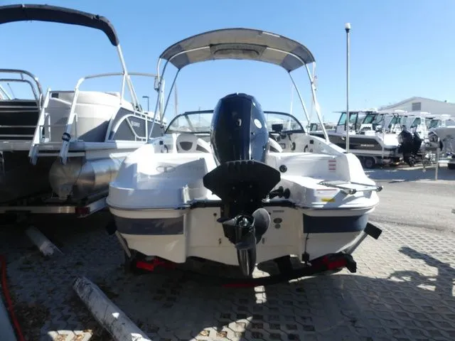 Slide: The Image of Tahoe 450 TS 2017 - 3