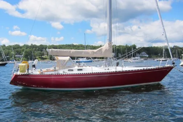 Slide: The Image of Tartan Sloop 1975 - 0