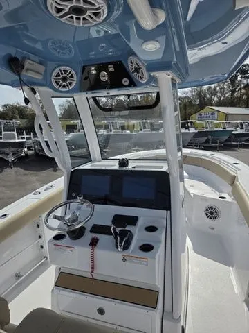 Slide: The Image of Sportsman Heritage 261 Center Console 2026 - 6