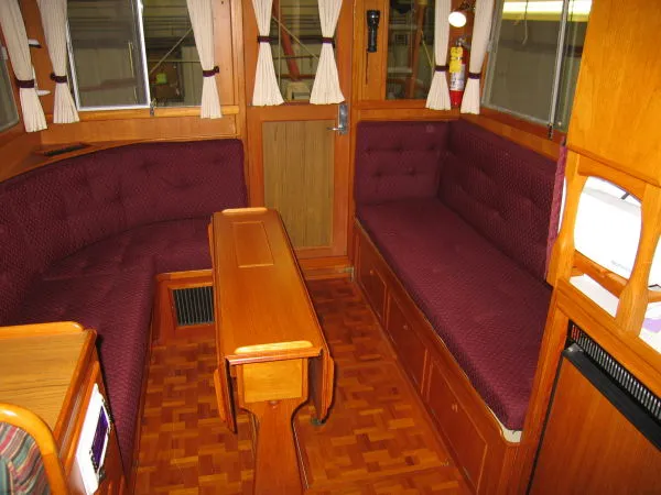 Slide: The Image of Grand Banks Classic 1988 - 4