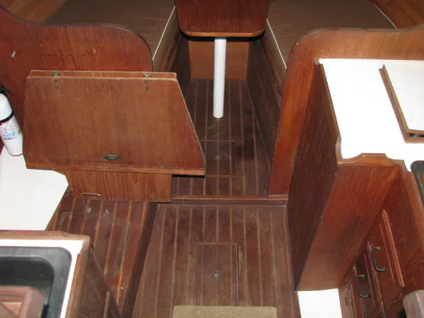 Slide: The Image of Cape Dory Trawler 1984 - 3