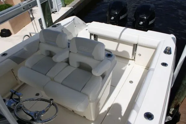 Slide: The Image of Boston Whaler 250 Outrage 2009 - 10
