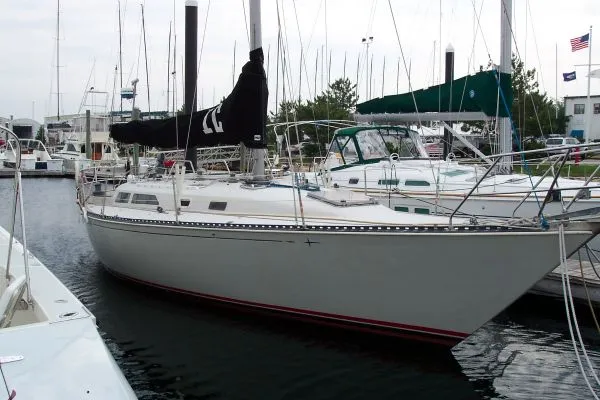 Slide: The Image of C&C Keel/CB 1983 - 0