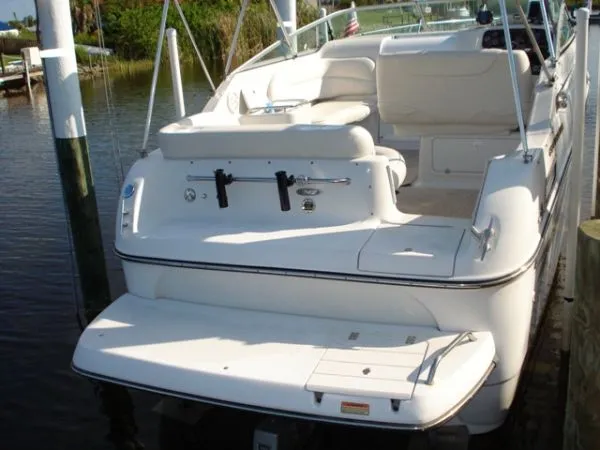 Slide: The Image of Crownline Boats 242 CR 2003 - 1