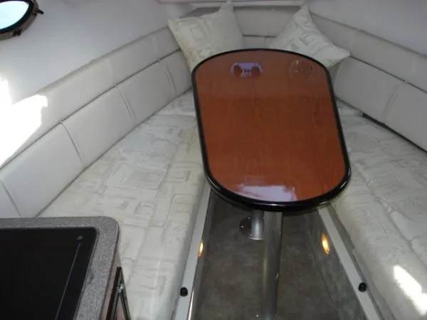 Slide: The Image of Crownline Boats 242 CR 2003 - 5