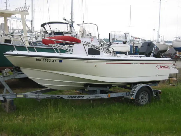 Slide: The Image of Boston Whaler OUTRAGE 1997 - 0