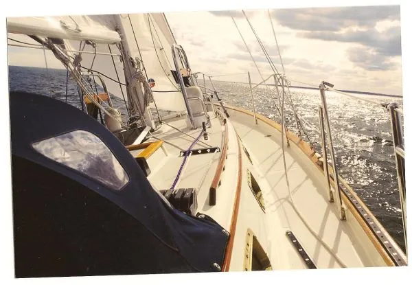 Slide: The Image of Pacific Seacraft 1994 - 1