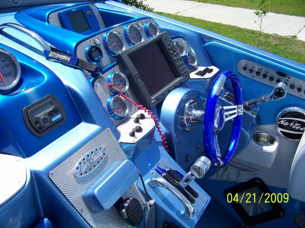 Slide: The Image of Nor-Tech 4300 V 2008 - 6