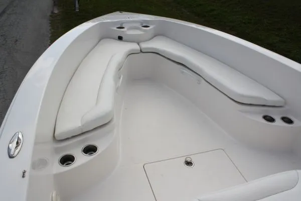 Slide: The Image of Spectre SCS Center Console 2004 - 3