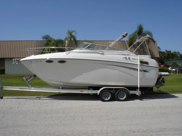 Slide: The Image of Crownline Boats 242 CR 2003 - 0