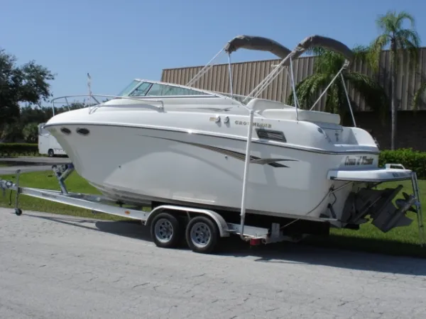 Slide: The Image of Crownline Boats 242 CR 2003 - 1
