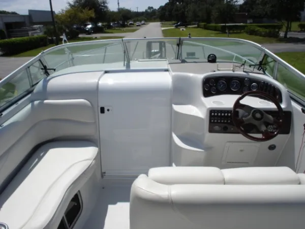 Slide: The Image of Crownline Boats 242 CR 2003 - 6