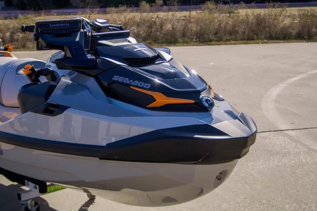 Slide: The Image of Sea-Doo FISH PRO 2026 - 11