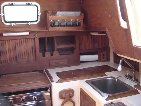 Slide: The Image of Endeavour 1984 - 8