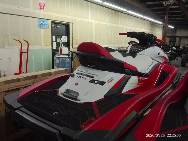 Slide: The Image of Yamaha FX Cruiser SVHO 2021 - 4