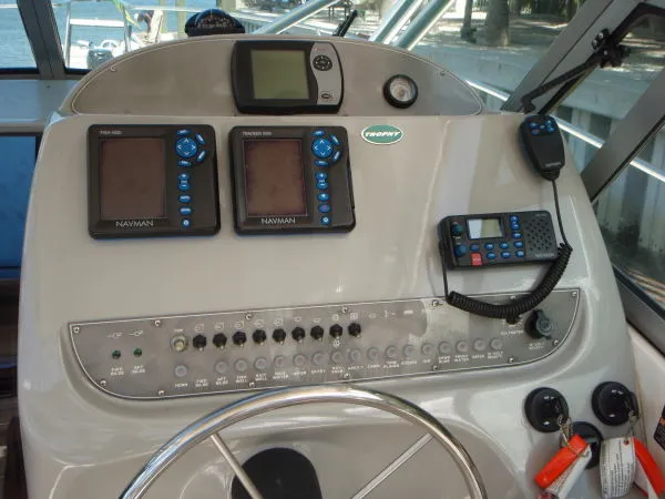 Slide: The Image of Trophy 2902 WA 2006 - 6