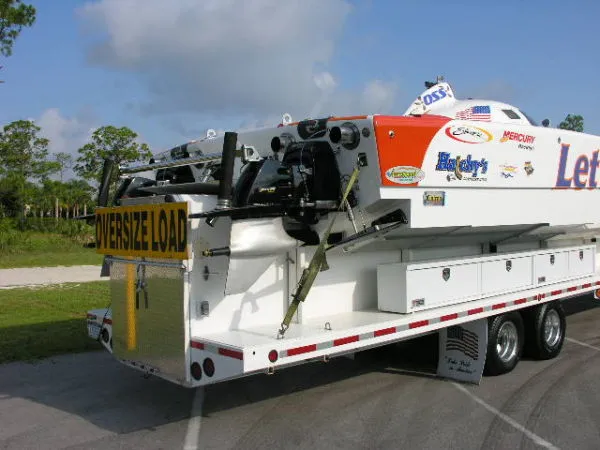 Slide: The Image of Skater / Douglas Marine 368 Race 2005 - 5