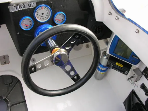 Slide: The Image of Skater / Douglas Marine 368 Race 2005 - 8