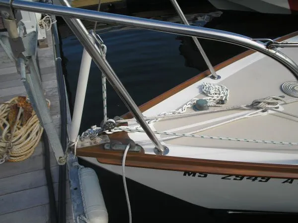 Slide: The Image of Cape Dory 22 1981 - 10