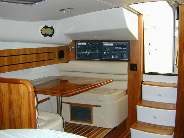 Slide: The Image of Pursuit 3400 Express 2001 - 4