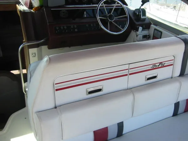 Slide: The Image of Sea Ray 270 Sundancer 1990 - 4