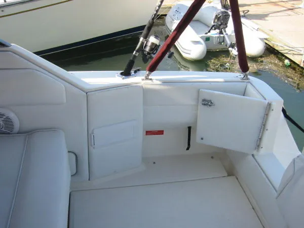 Slide: The Image of Sea Ray 270 Sundancer 1990 - 8